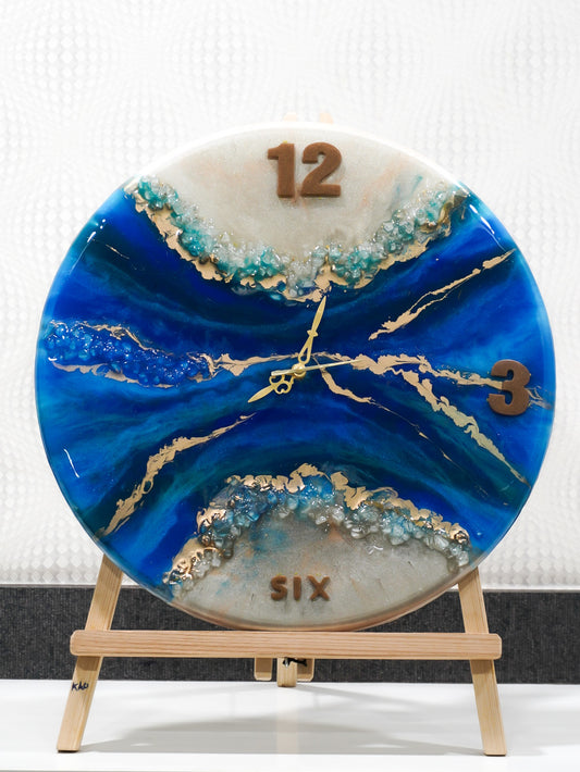 Luxurious Resin Deep Blue Abstract Wall Clock
